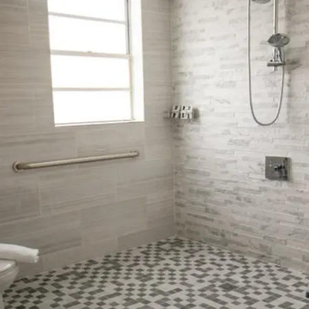 The Shoreline Suites Miami Beach Room photo